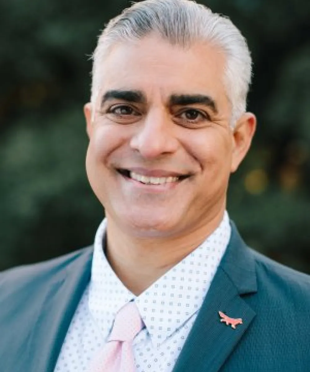 Headshot_WM Headshot_WM